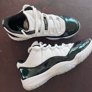 Air Jordan 11 Retro Low Emerald Jubilee Iridescent 528895-145 Men’s Size 10.5